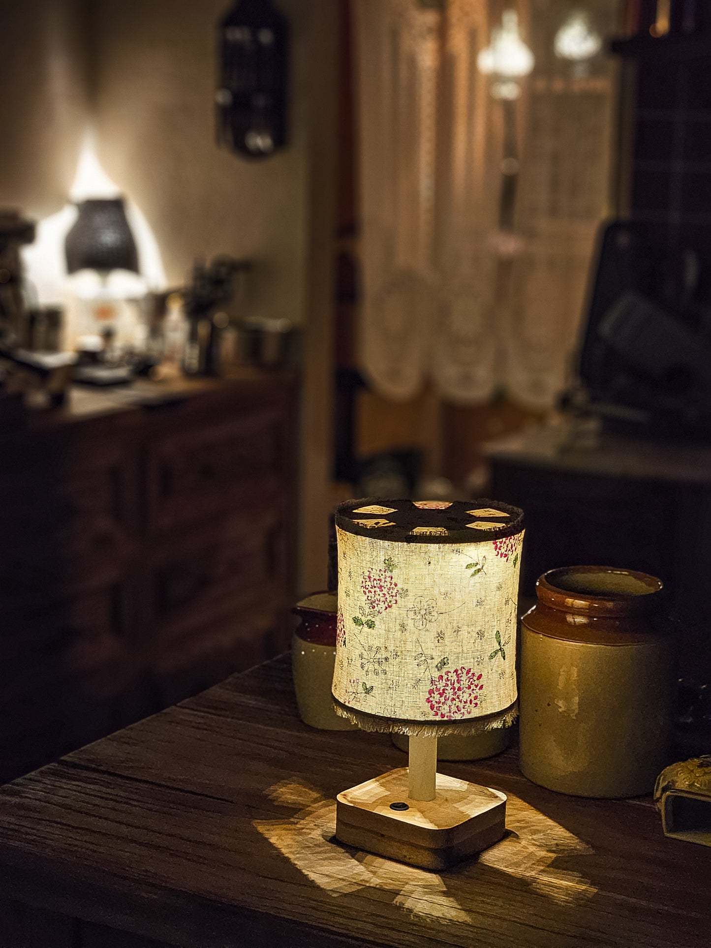 Lux Annam Floral Cube Lamp – Handcrafted Fabric & Pearlwood Wooden Light