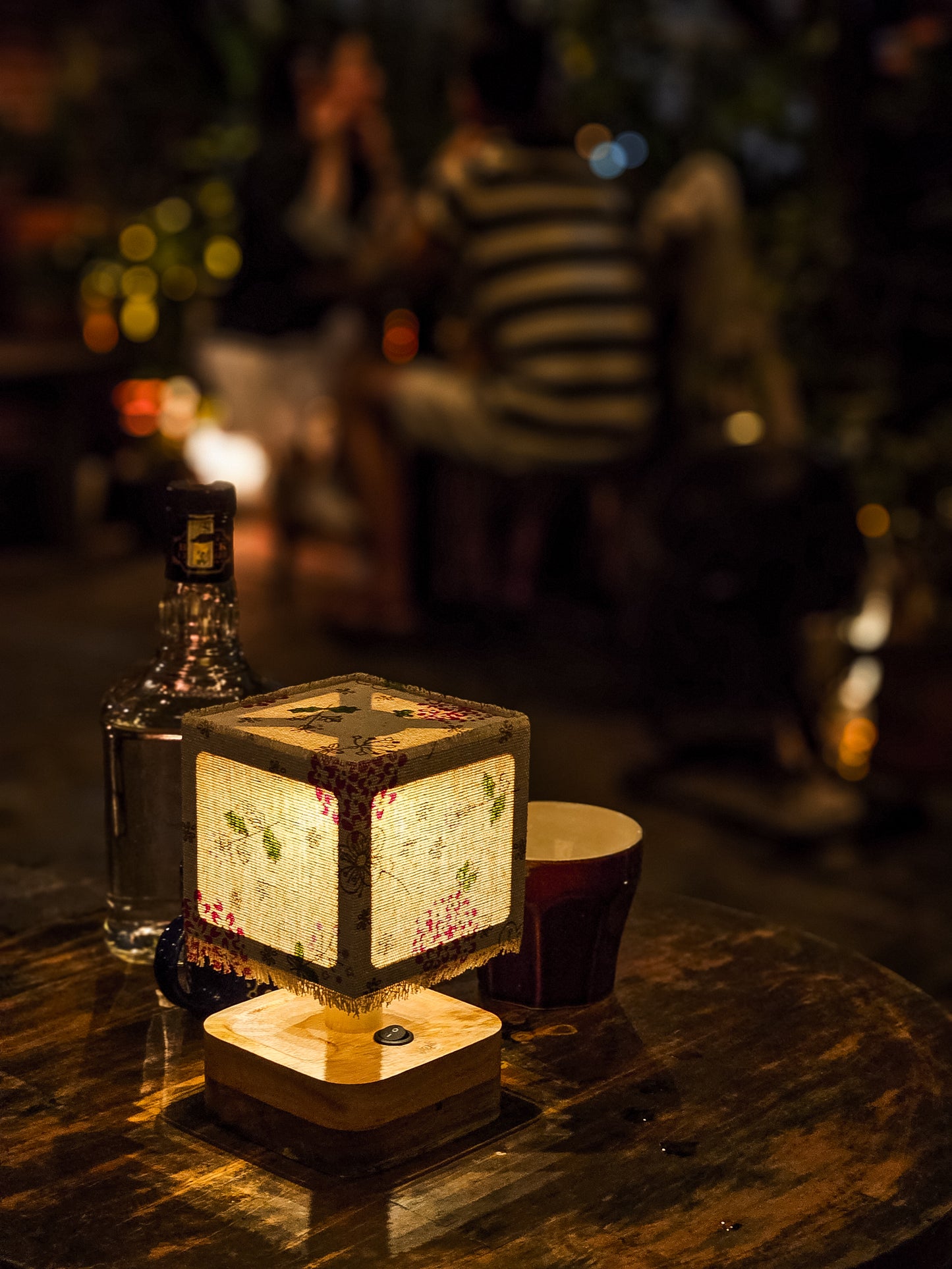 Lux Annam Floral Cube Lamp – Handcrafted Fabric & Pearlwood Wooden Light