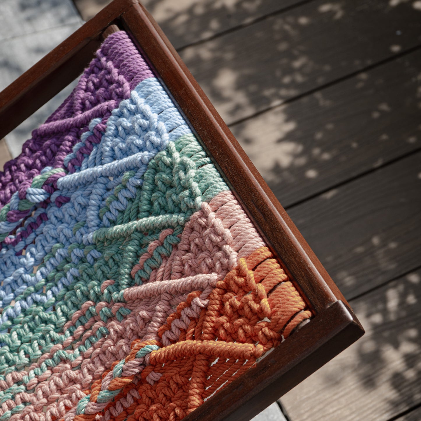 Prisma Folding Outdoor Chair – Macrame Crochet Hammock with Hopea Hardwood Frame