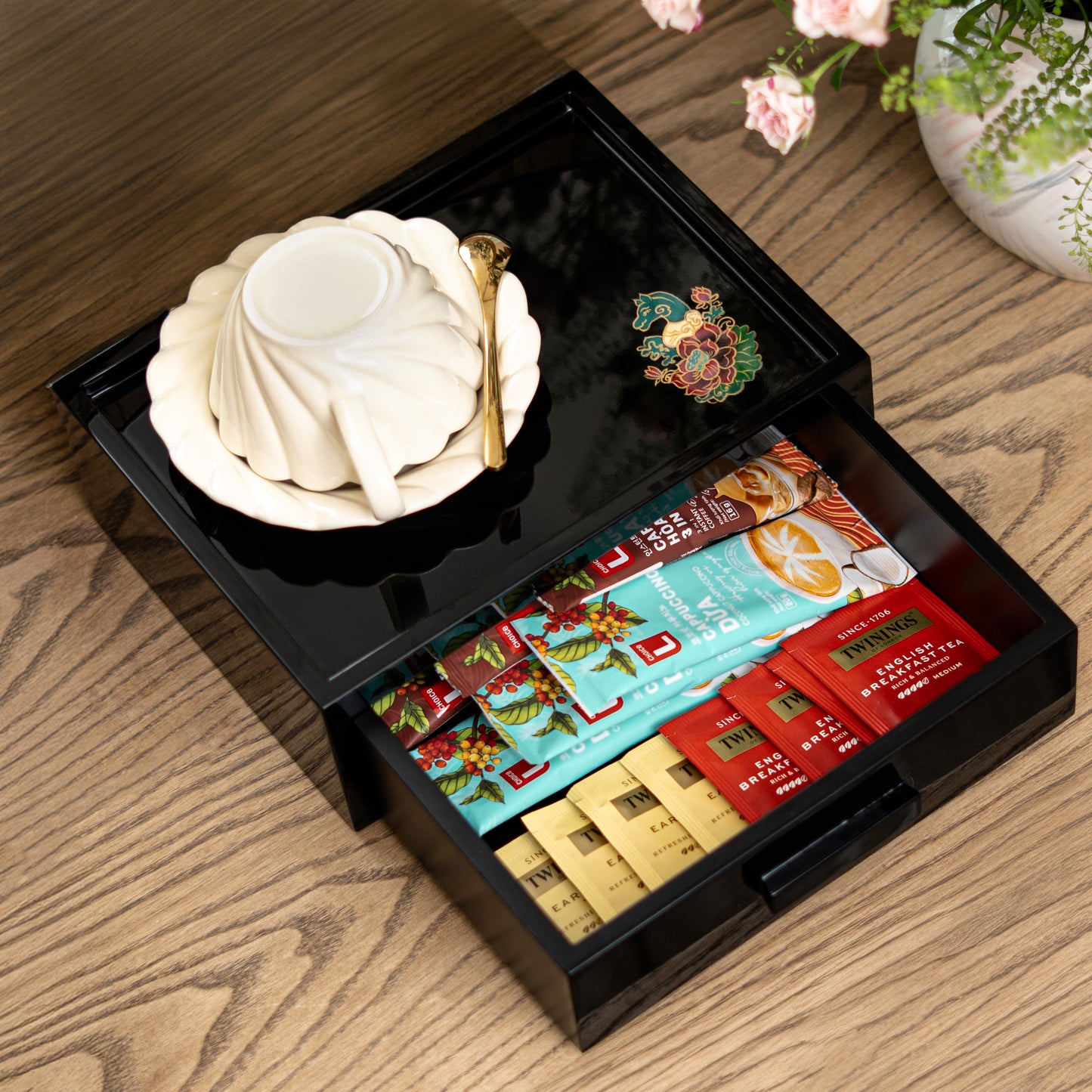 Hand-Painted Lacquer Tea & Amenities Set – Vietnamese Craftsmanship by Lux Annam