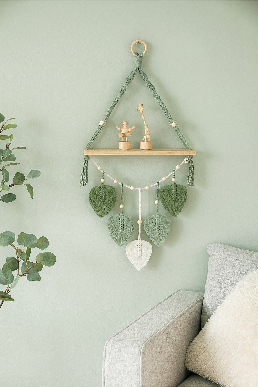 Macrame Wall Shelf M34 – A Handcrafted Harmony of Wood and Calm
