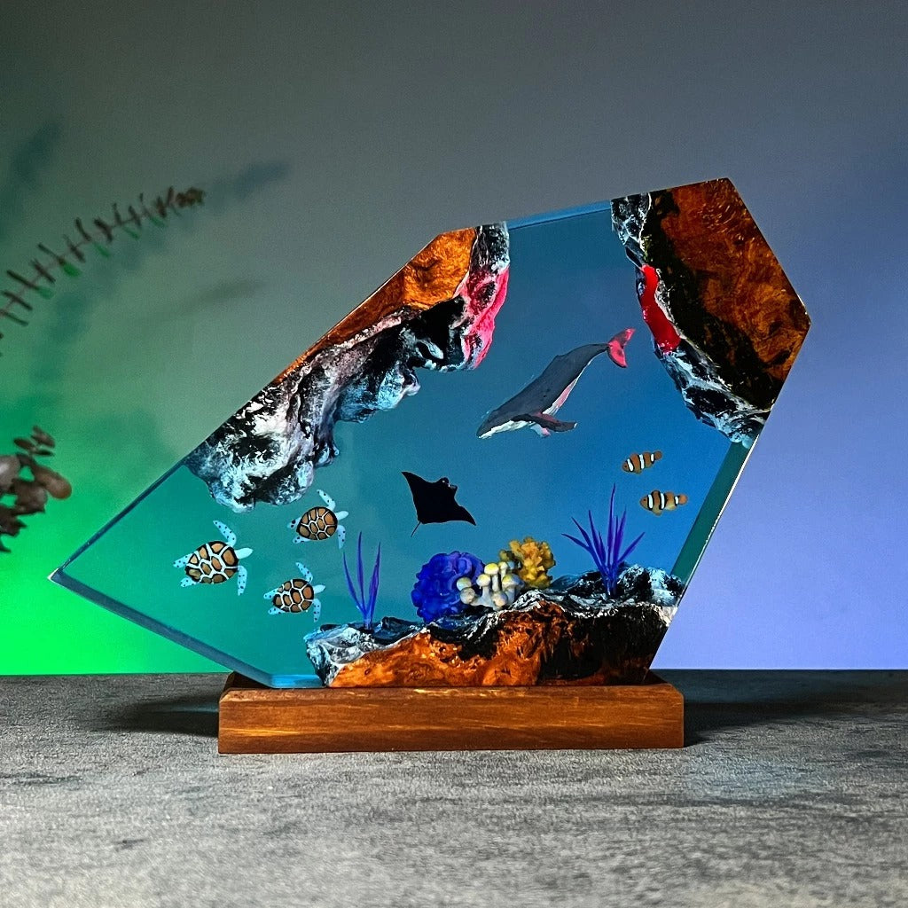 Ocean Polygon Epoxy Resin Lamp – Handcrafted Crystal Art Light